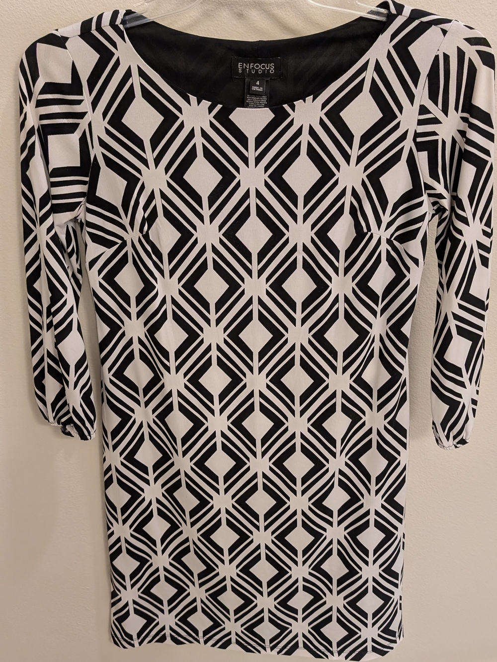 Enfocus Studio Black and White Geometric Long Sleeve Sheath Dress